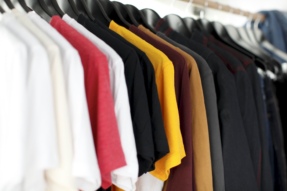 خمس طرق تستخدم بها متاجر الأزياء والبوتيكات رواج للبيع عبر إنستغرام وواتساب
